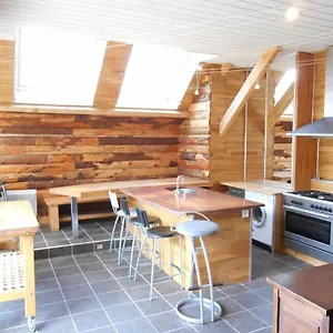  Hébergement de vacances Maison Du Giraldès Claux Puy Mary Gr400 France